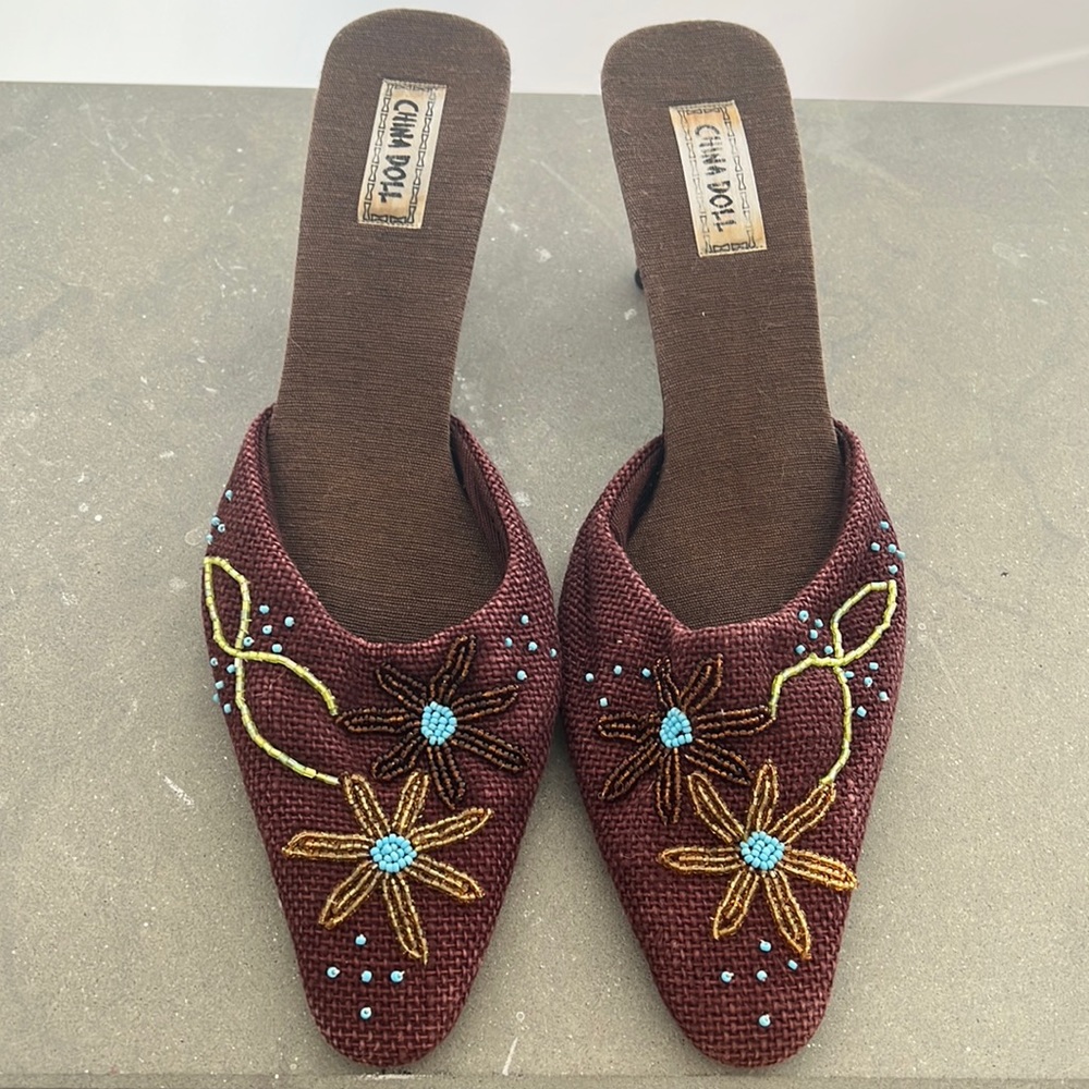 China Dolls Heels Sz 9